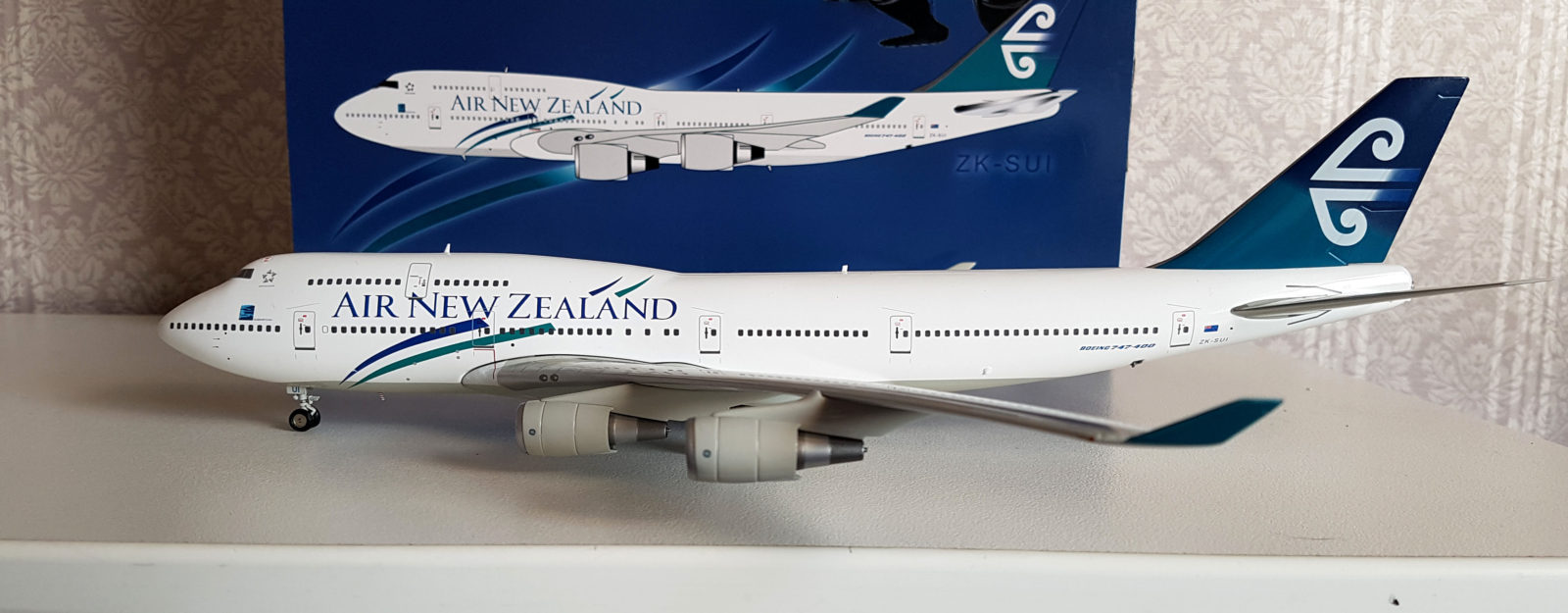 Collector’s Spotlight: An Air New Zealand Fan’s Dream! – Model Airliner ...