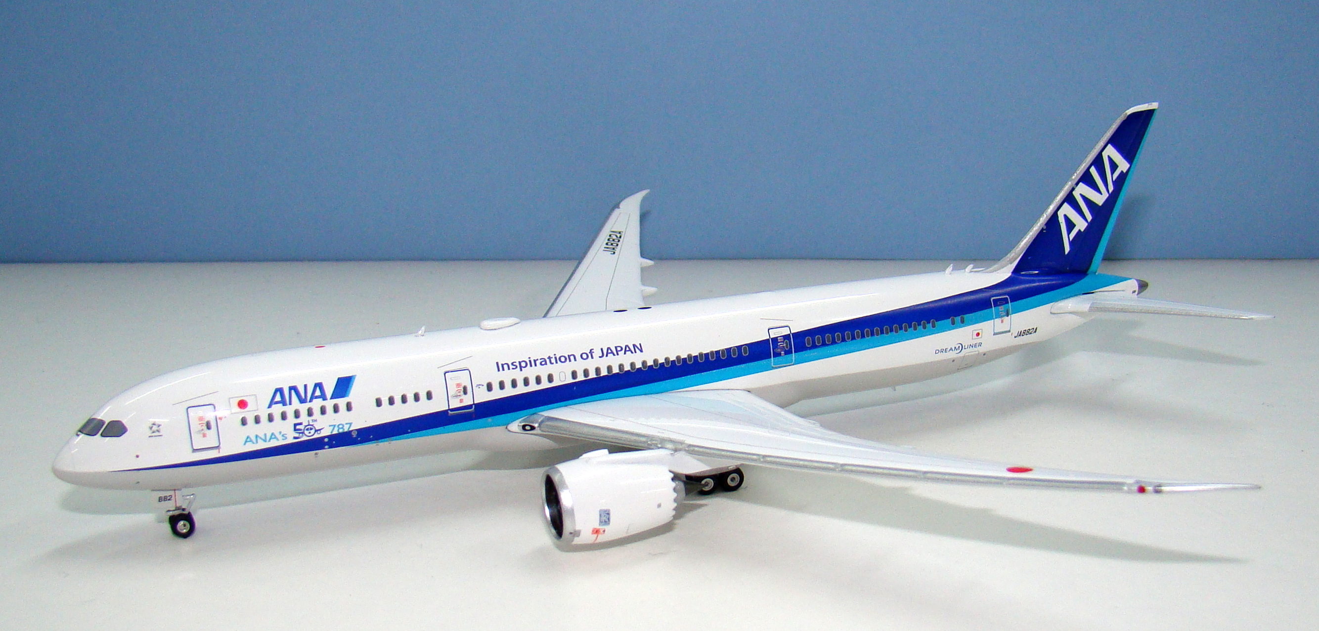 50 Up: All Nippon Boeing 787-9 JA882A by Phoenix – Model Airliner