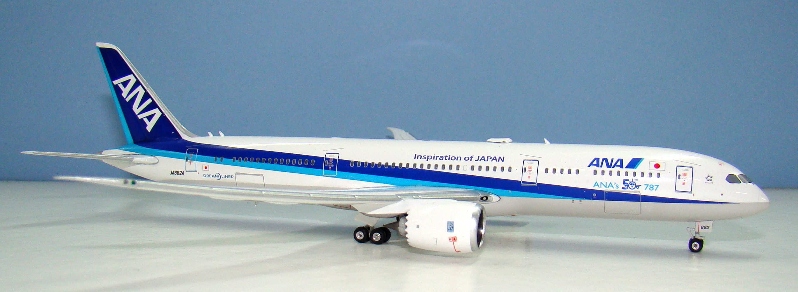 受注生産品】 1/400 ANA 全日本空輸 JA882A 787-9 航空機 