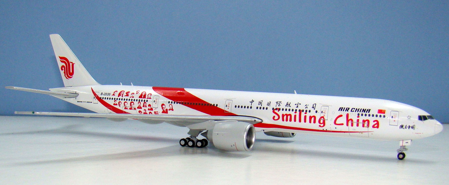 Smiling China: Air China Boeing 777-39LER B-2035 by JC Wings