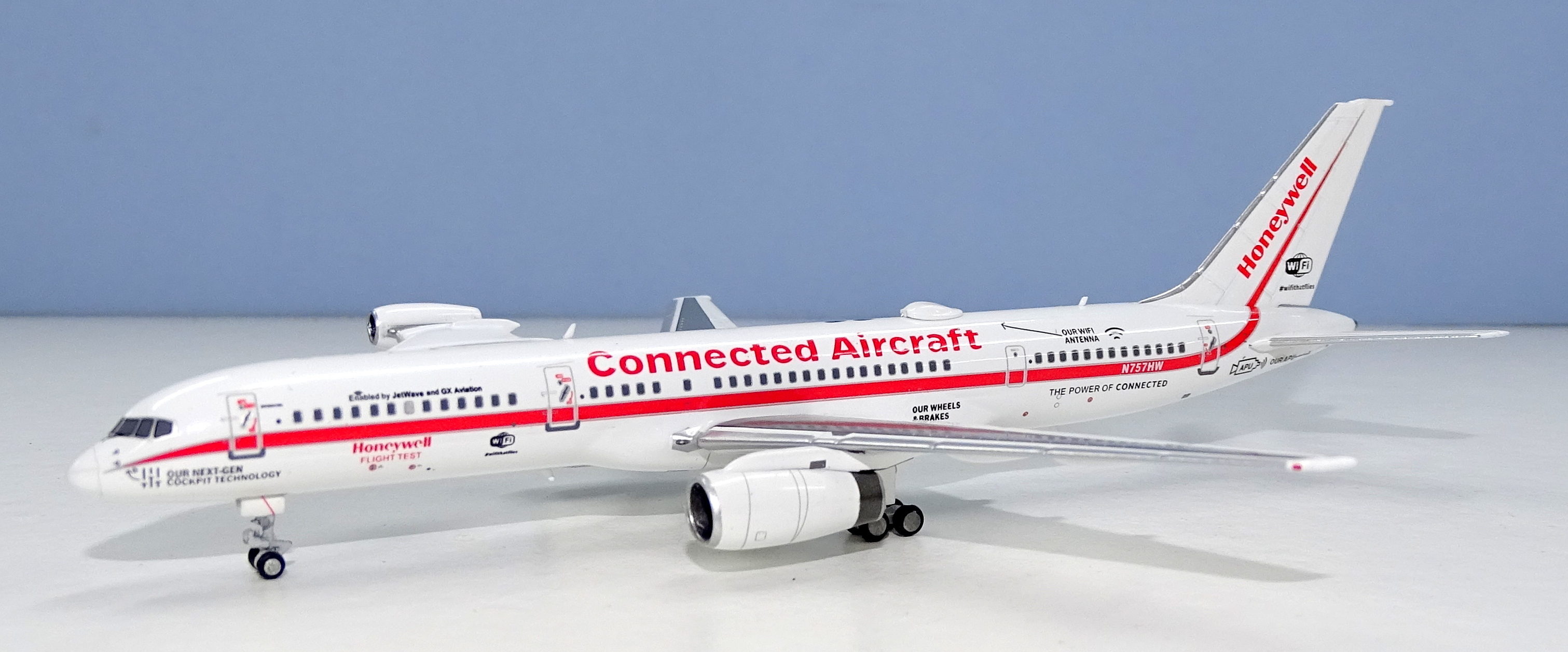 Connectivity: Honeywell Aviation Boeing 757-225 N757HW by NG 