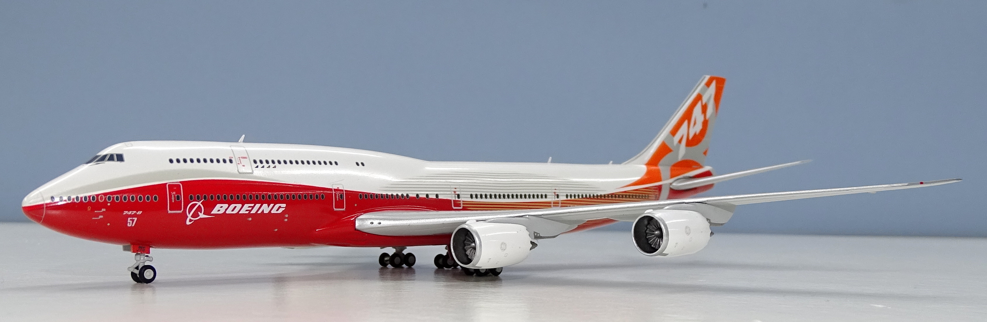 Too Big to Sell: Boeing Aircraft 747-8I N6067E by JC Wings – Model 